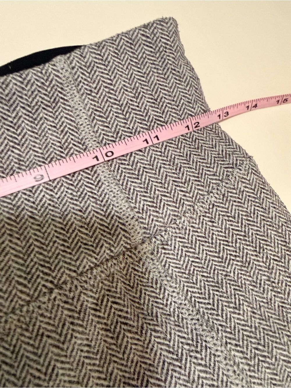 Lululemon Run Turn Around Tight Herringbone Gray Size 4 - Picture 8 of 8